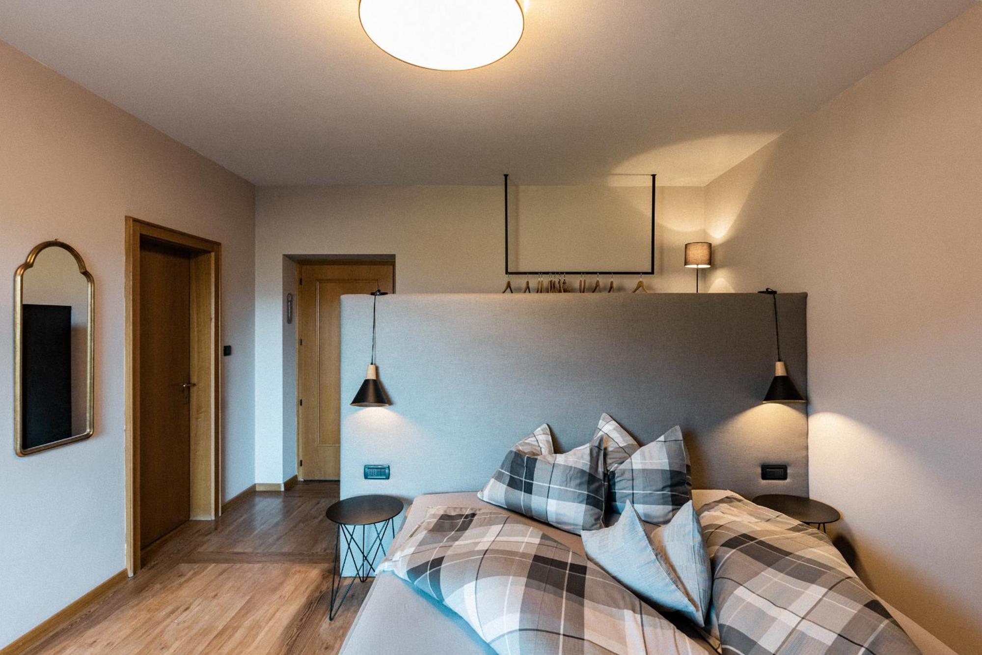 Baecksteinerhof Villa Merano Room photo