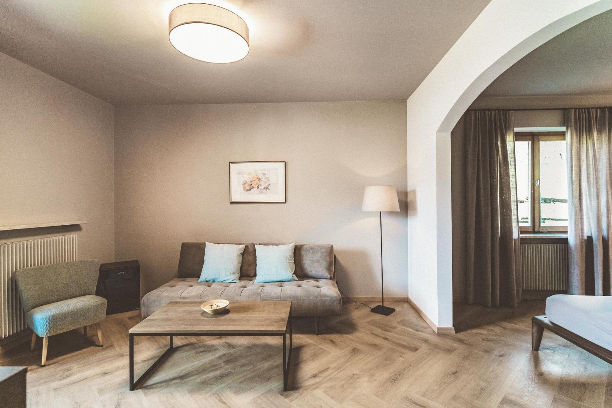 Baecksteinerhof Villa Merano Room photo